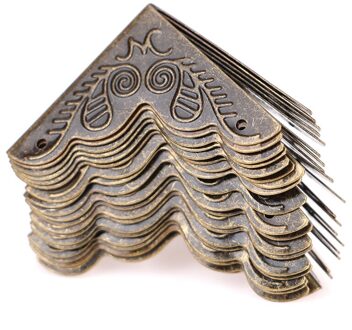 20Pcs Bagage Case Box Corners Beugels Voor Meubels Decoratieve Driehoek Rotan Gesneden Decoratieve Hoek Protector BZ