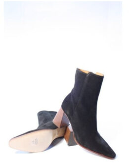 24566 enkellaars - maat 39 Zwart