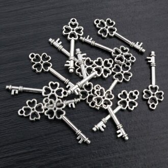 25X9Mm 40Pcs Brons Antiek Verzilverd Key Handgemaakte Charms Hanger: Diy Voor Armband Ketting antiek zilver
