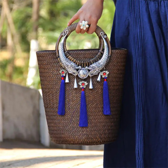 28x30CM Original Chinese Style Handmade Old Straw Bag Rattan Woven Wooden Handle Retro Handbag Bucket Bag Tassel a6107