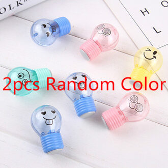 2Pc Bulb Stijl Puntenslijper Creatieve Plastic Puntenslijper Voor Kinderen Kawaii Briefpapier School Supplies 2stk willekeurig kleur