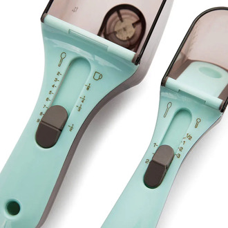 2Pcs Kitchen Gadgets Adjustable Measuring Scoop Plastic Scale Gauge Baking Supplies Portable Metering Spoon Kitchen accessories