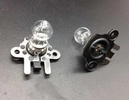 2pcs OEM for Mercedes-Benz R series R300 R320 R350 R400 R500 R63 rear tail lamp brake bulb PH19W