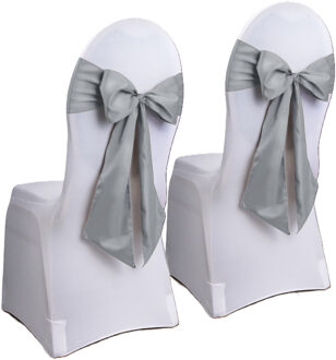 2x Bruiloft stoel decoratie zilveren strikken