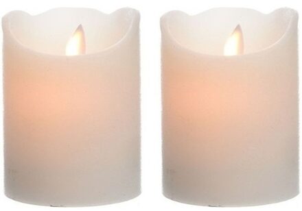 2x Creme witte LED kaarsen/stompkaarsen 10 cm flakkerend