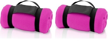 2x Fleece dekens/plaids roze met afneembaar handvat 160 x 130 cm - Action products