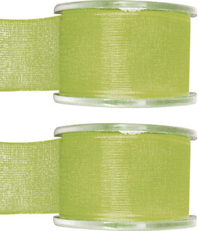 2x Groene organzalint rollen 4 cm x 20 meter cadeaulint verpakkingsmateriaal - Cadeaulinten