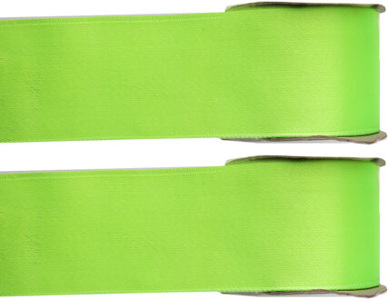 2x Hobby/decoratie lime groene satijnen sierlinten 2,5 cm/25 mm x 25 meter - Cadeaulint satijnlint/ribbon - Striklint linten