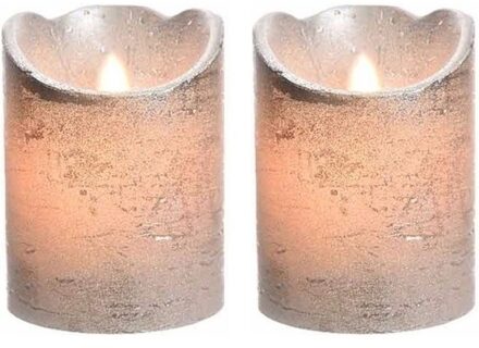 2x LED kaarsen/stompkaarsen zilver 10 cm flakkerend - Action products