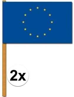 2x Luxe zwaaivlaggen Europa 30 x 45 cm - Vlag Europa - Europese Unie thema decoratie