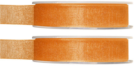 2x Oranje organzalint rollen 1,5 cm x 20 meter cadeaulint verpakkingsmateriaal - Cadeaulinten