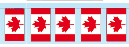 2x Papieren slingers vlaggetjes Canada 4 meter - Canadese feestartikelen en versiering