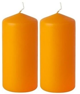 2x Stompkaarsen oranje 15 cm