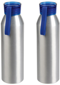 2x Stuks aluminium waterfles/drinkfles zilver met blauwe kunststof schroefdop 650 ml - Drinkflessen Zilverkleurig