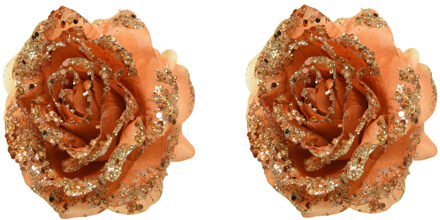 2x stuks decoratie bloemen roos terra bruin glitter op clip 14 cm - Kunstbloemen