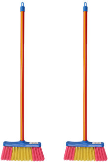 2x Stuks kunststof kamer kinderbezem geel/roze met steel 61 cm