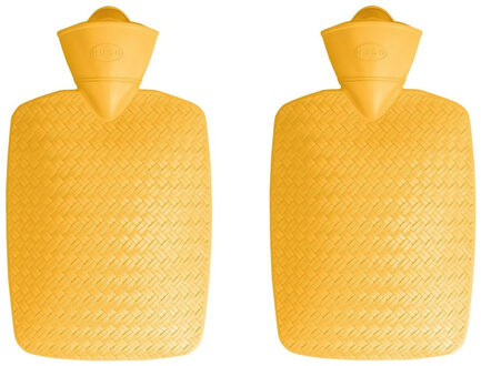 2x stuks kunststof kruik geel 1,8 liter zonder hoes - Action products