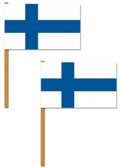 2x stuks luxe supporters zwaaivlag Finland 30 x 45 cm - Finse feestartikelen en versiering