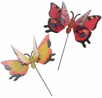2x stuks Metalen deco vlinders rood en geel van 17 x 60 cm op tuinstekers