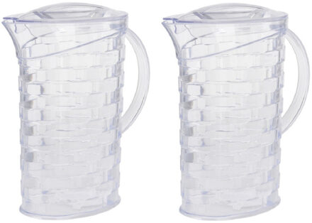 2x stuks schenkkannen/waterkannen transparant kunststof 2 liter 24 cm
