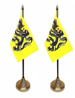 2x stuks vlaanderen tafelvlaggetje 10 x 15 cm met standaard - Feestartikelen/versiering