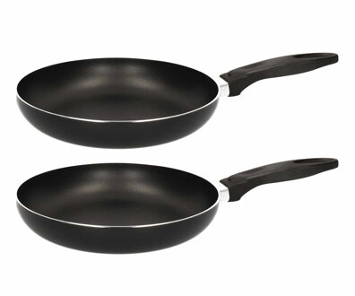 2x Zwarte aluminium koekenpannen met dubbel anti aanbak laag 24 cm - bakken/koken - koekenpannen keukengerei