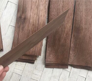 30 Stuks 6.5X17Cm Dikte: 0.35-0.4Mm Zwarte Walnoot Log Schors Fineer Puur Massief Hout Chips