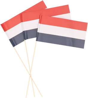 30x Holland zwaaivlaggetjes 39 cm - Nederlandse feestartikelen/versiering/handvlaggen