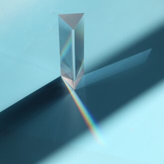 30X30X60Mm Driehoekige Regenboog Prisma BK7 Optische Prisma Glas Natuurkunde Onderwijs Gebroken Licht Spectrum Regenboog Kinderen studenten