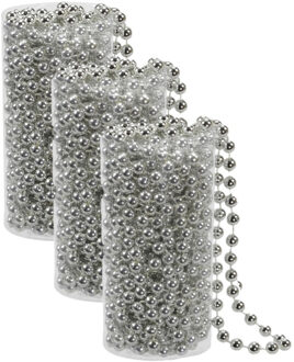 3x stuks kerstboom kralenslingers zilver 8 meter kerstslingers