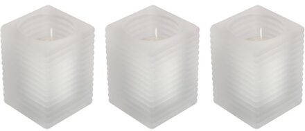 3x Witte woondecoratie kaarsen met matte houders 7 x 10 cm 24 branduren