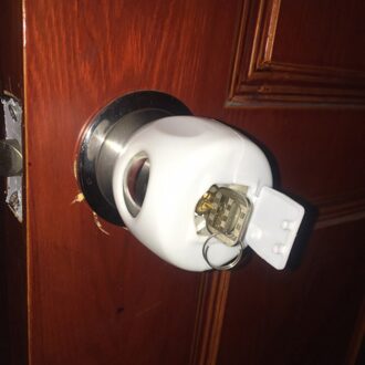 4 Pcs Kids Baby Deurknop Covers Veiligheid Cover Kind Afsluitbare Deurknop Handvat Cover Baby Veiligheid Zorg Thuis Kamer deurknop Cover