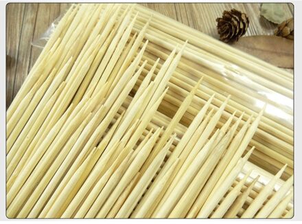 400 stuks 30 cm x 4mm Chinese Barbecue Lange Bamboe Sticks Spiesjes Voor Decoratie Vlees Voedsel Tomaat Aardappel BBQ Party spiesjes