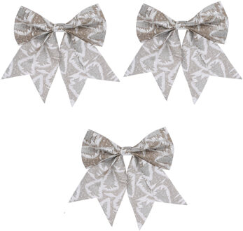 4x Decoratie strikken/kerststrikken zilver met kerstbomen opdruk 28 x 34 cm