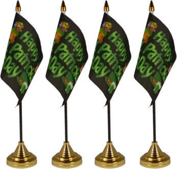 4x stuks happy St Patricks Day tafelvlaggetje 10 x 15 cm met standaard