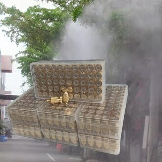 50 Pcs 0.1-0.7 Mm Mist Cooling Verneveling Sproeiers 3/16 Buitendraad Industriële Luchtbevochtiger Nozzles Tuin Irrigatie Koeler Fitting 0.4mm