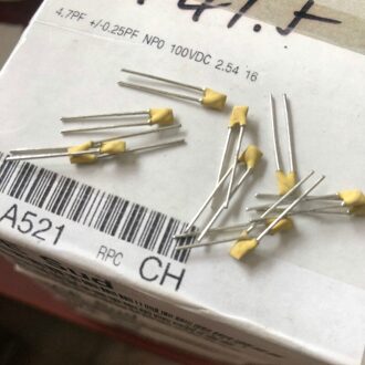 50 Stuks Bc 100V4. 7PF 4P7 100V NP0 Zilveren Film Keramische Condensator Ph Npo 4.7PF 100VDC P2.5MM Hoge Frequentie Hete