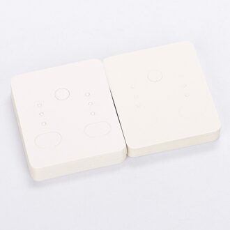 50Pcs 3.8X4.8Cm Oorbel Kaarthouder Blanco Wit Zwart Kraft Papier Tags Voor Diy Oorstekers lange Sieraden Display Card wit Card