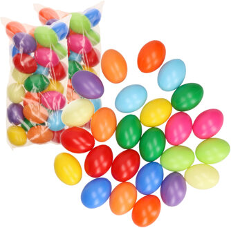 50x Plastic eitjes multikleur/gekleurd 6 cm decoratie/versiering - Feestdecoratievoorwerp