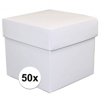 50x stuks Witte cadeaudoosjes van 10 cm vierkant