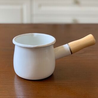550Ml Emaille Melk Pan Enkele Houten Handvat Steelpan Boter Koffie Verwarming Pan Keuken Dubbele Giet Nozzle Koken Pot wit