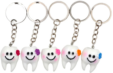 5pcs Dental Teeth Model Simulation Tooth Key Chain Dental Decorative Accessories Pendant Key Chain Dental Teeth Gift