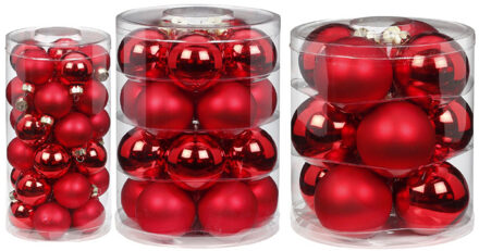 62x stuks glazen kerstballen rood mix 4, 6 en 8 cm glans en mat