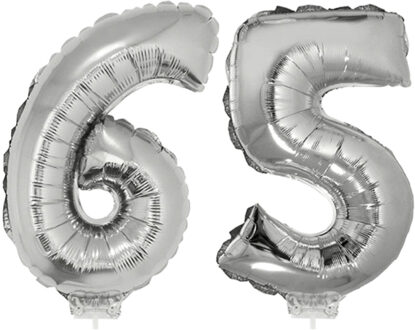 65 jaar leeftijd feestartikelen - versiering cijfers - zilver - ballonnen op stokje - van 41 cm