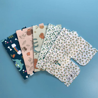 6Pcs/Lot Cartoon Printing Portable PVC Mask Clips Disposable Face Mask Storage Case Container Foldable Recycling Mask Holder