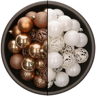 74x stuks kunststof kerstballen mix van camel bruin en wit 6 cm