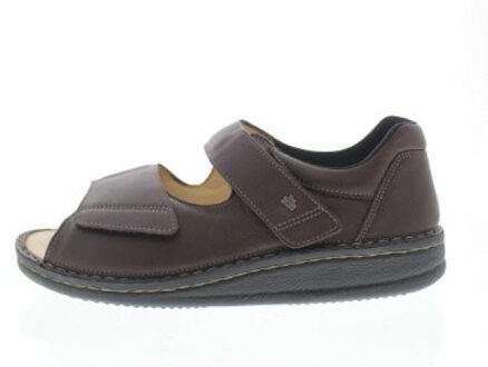 96200 - maat 45 Bruin