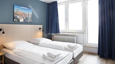 a&o München Hackerbrücke