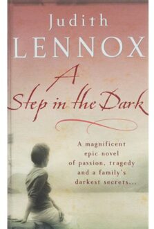 A Step in the Dark - Boek Judith Lennox (0755335473)