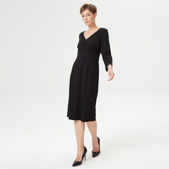 Aangepaste v -neck jurk en vouwt op de borst - maat Zwart